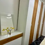 Lovely In The Center Apartment *