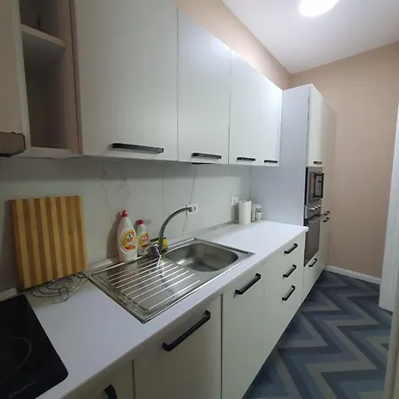 Lovely In The Center