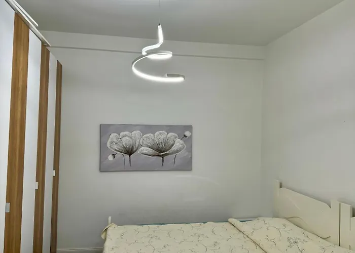 דירה Lovely In The Center *