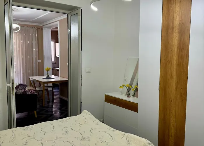 Διαμέρισμα Lovely In The Center *