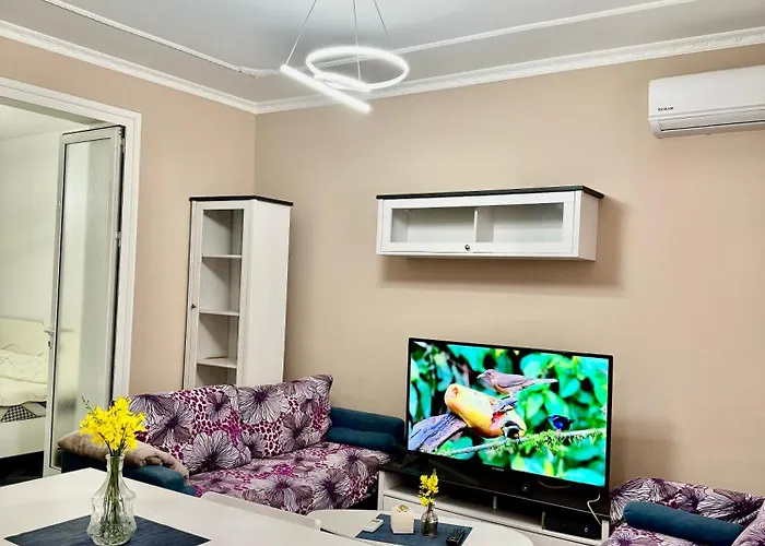 Lovely In The Center Διαμέρισμα *